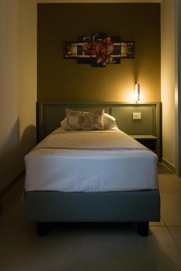 Rosy'S Rooms Patrica Εξωτερικό φωτογραφία