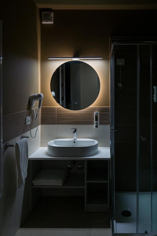 Rosy'S Rooms Patrica Εξωτερικό φωτογραφία