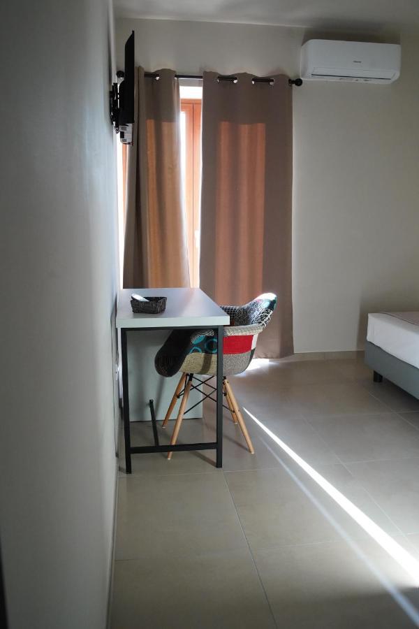 Rosy'S Rooms Patrica Εξωτερικό φωτογραφία